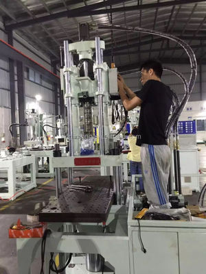 JTT-550DM ডাবল স্লাইড টেবিল ABS/PP প্রক্রিয়াকরণের জন্য উল্লম্ব প্লাস্টিক ইনজেকশন ছাঁচনির্মাণ মেশিন