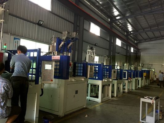 1 ইজেক্টর হাইড্রোলিক BMC ইনজেকশন মোল্ডিং মেশিন উল্লম্ব JTT-550 যথার্থ উত্পাদন জন্য